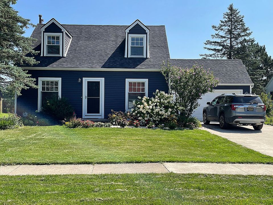 2nd image of 5729 Dartmouth Ct
