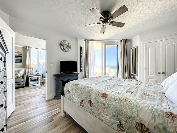 5th image of 421 Atlantic Ave
