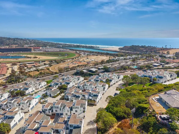 365 Shoemaker Ln, Solana Beach, CA 92075