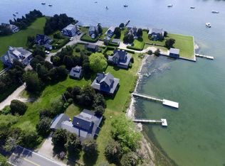 36 Nashawena St, Falmouth, MA 02540