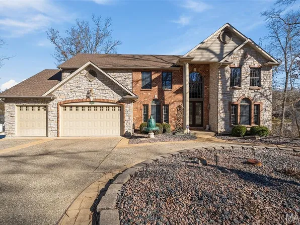 9895 E Vista Dr, Hillsboro, MO 63050