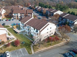 7104 Hilltop Dr #76, Brookhaven, PA 19015