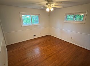 9004 Brightlea Ct, Lanham, MD