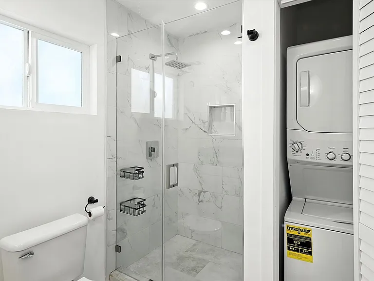 8846 Laramie Ave — Photo 6