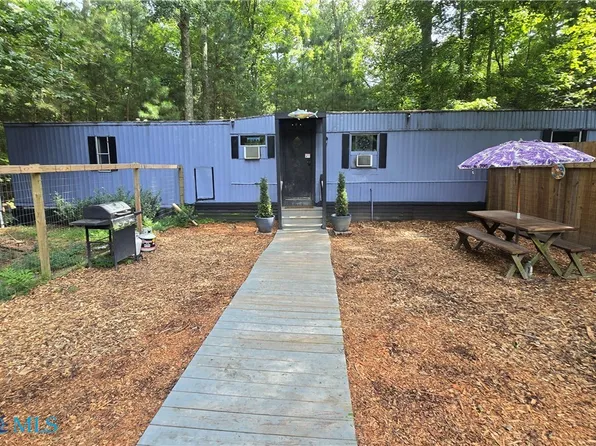 277 Antioch Rd, Susan, VA 23163