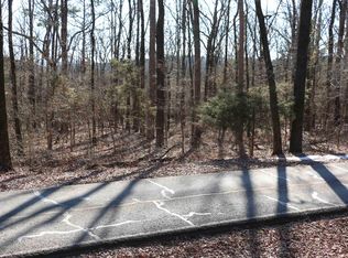 152 Woodlawn Dr, Fairfield Bay, AR 72088