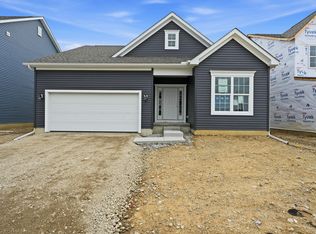 818 Hilton Dr, Reynoldsburg, OH 43068