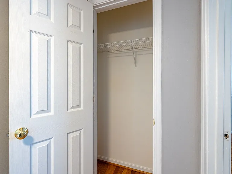 Peachtree Hills Court | Where Atlanta's Energy Meets Timeless Charm — Photo 16