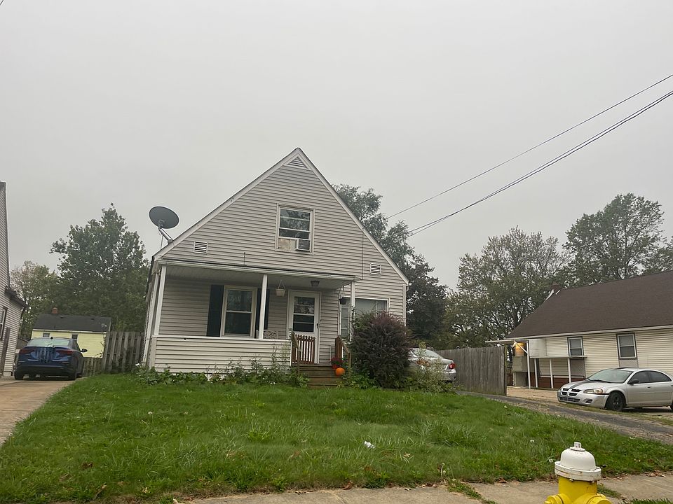 1st image of 866 E Archwood Ave