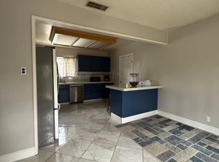 2512 3rd St, Bakersfield, CA 93304