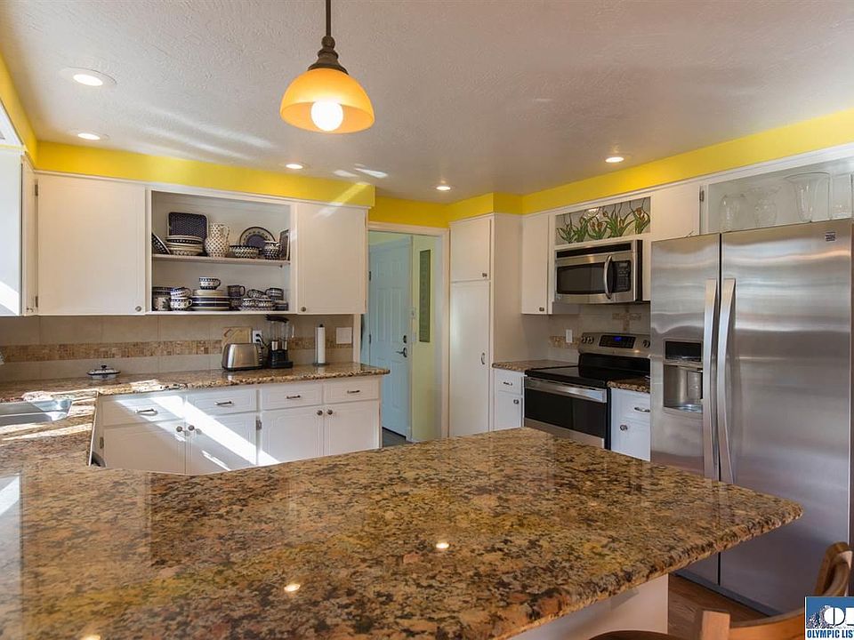 1st image of 22 Olympic Ln