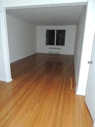 1st image of 14012 Hoover Ave #3
