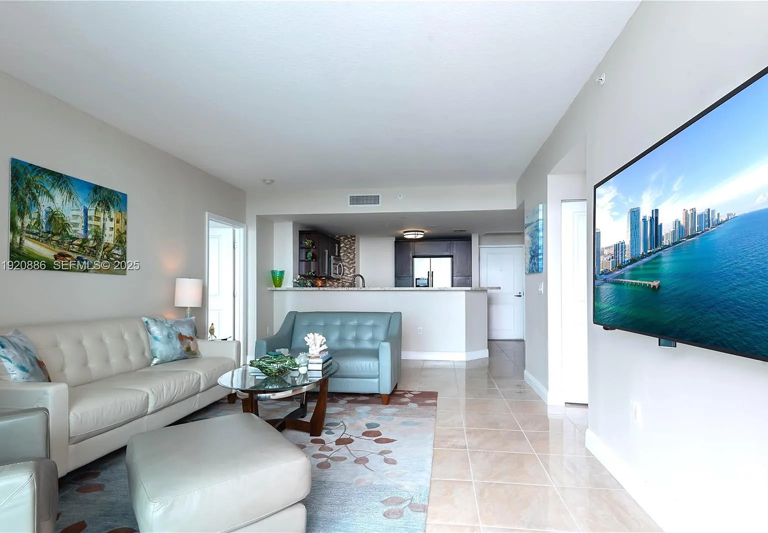 2 bed, 1128 sqft, $3,500 — Photo 1