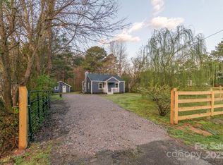 6282 Richburg Rd, Great Falls, SC 29055