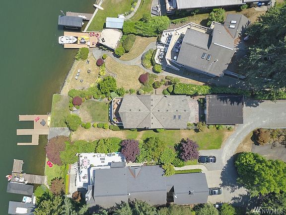 2nd image of 10301 Interlaaken Dr SW