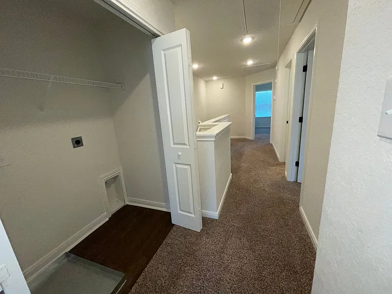 10306 Lynwood Br — Photo 19