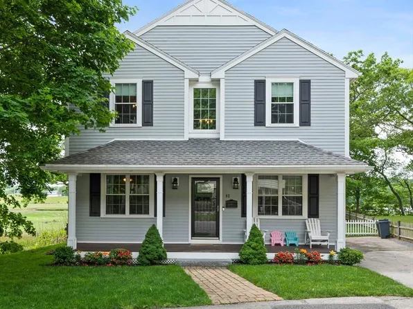 92 Clinton Rd, Weymouth, MA 02189