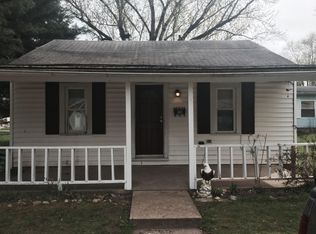 1118 Chester St, Zanesville, OH 43701