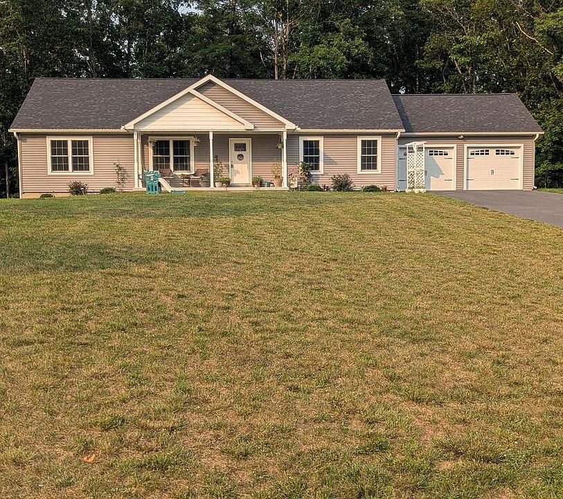 1st image of 383 Cielo Ln