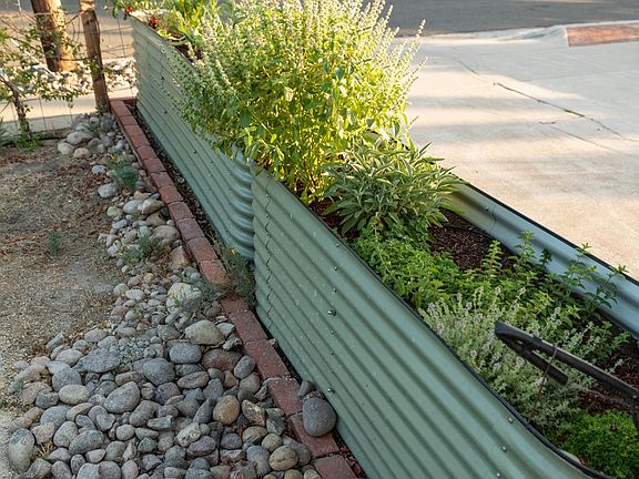front garden beds
