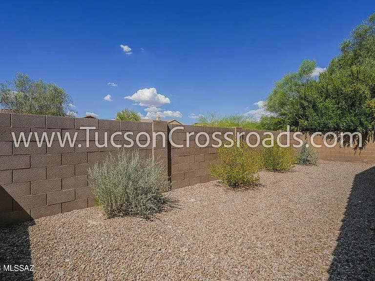 1254 W Versilia Dr — Photo 28