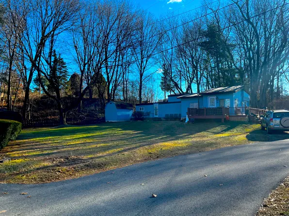 133 West Main Street #1, Clinton, CT 06413