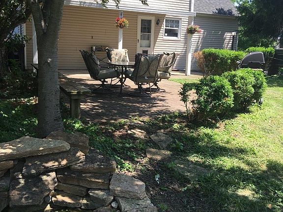 3rd image of 6329 Coffey St