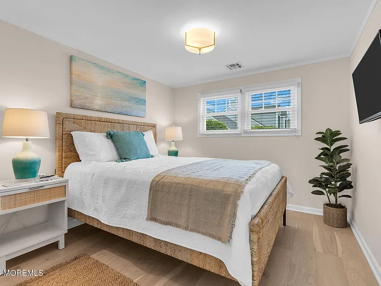 301 W Kupper Dr — Photo 23