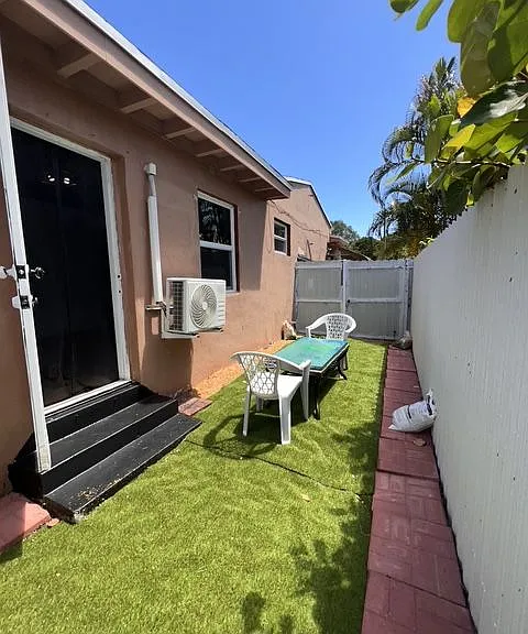 1355 NE 129th St #A — Photo 10