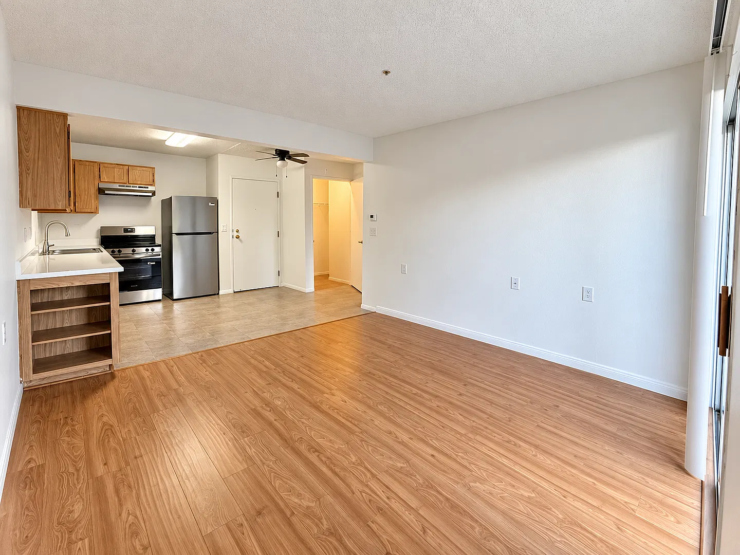 Welcome to Hawaiian Terrace Apartments Where Comfort, Community & Convenience Come Together! — Photo 4