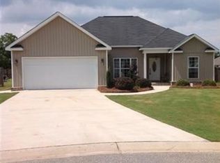 105 Carlyle Ct, Byron, GA 31008