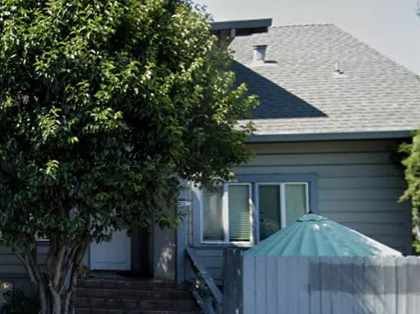 415 College Ave APT 4, Santa Rosa, CA 95401