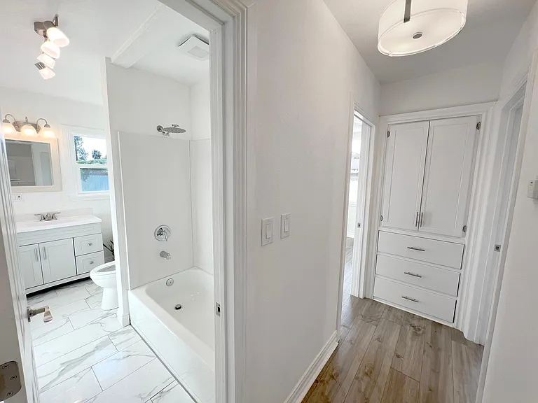 333 S 1st Ave — Photo 29