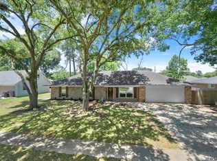 11017 Bellarbor Dr, Baton Rouge, LA 70815