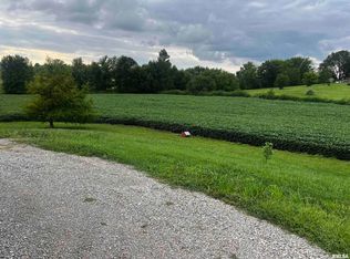 1051 Finney Rd, Murphysboro, IL 62966