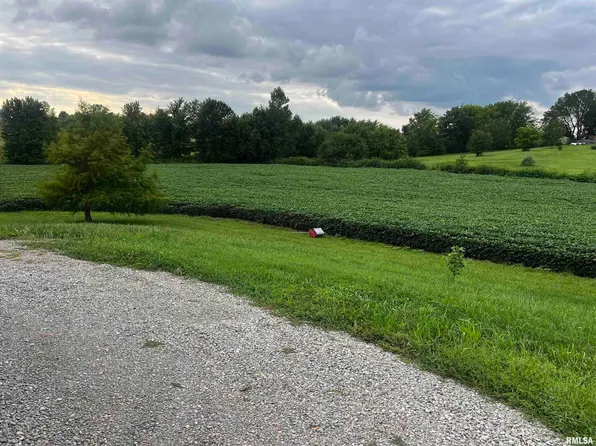 1051 Finney Rd, Murphysboro, IL 62966