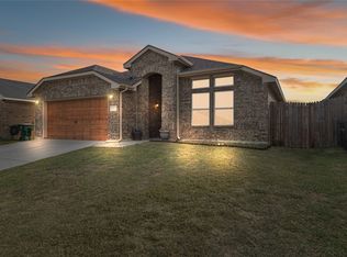 9113 Gristmill Ct, Fort Worth, TX 76179