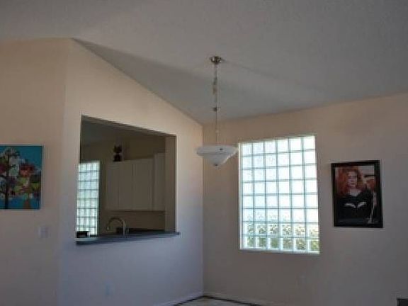 dining room - light stays