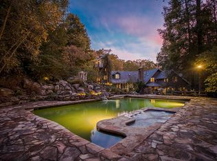 551 Hickory Gap Rd, Franklin, NC 28734