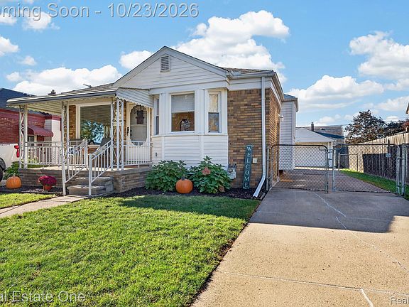 2nd image of 15203 Dasher Ave