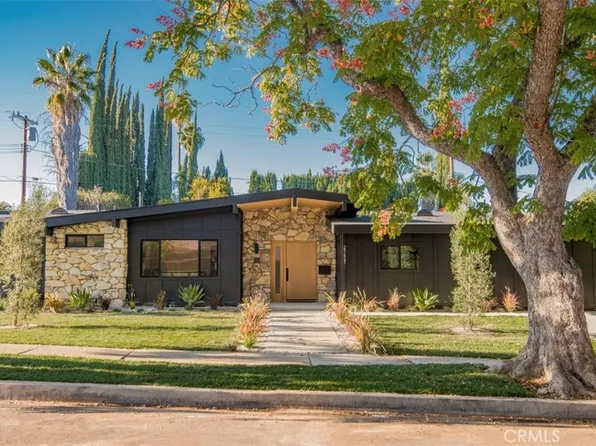 23623 Ladrillo St, Woodland Hills, CA 91367