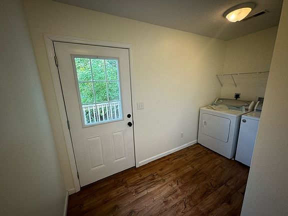 2nd image of 183 Wildrose Ln