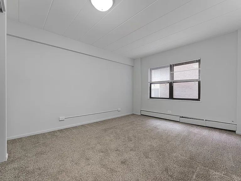 6007 N Kenmore Ave — Photo 38