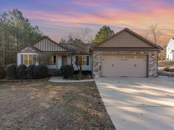 136 Sycamore Ct, Benson, NC 27504