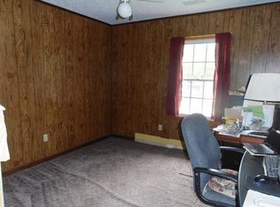 1437 Bear Springs Rd, Pearisburg, VA 24134