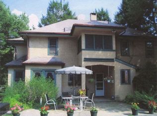 18 Kleyona Ave, Phoenixville, PA 19460