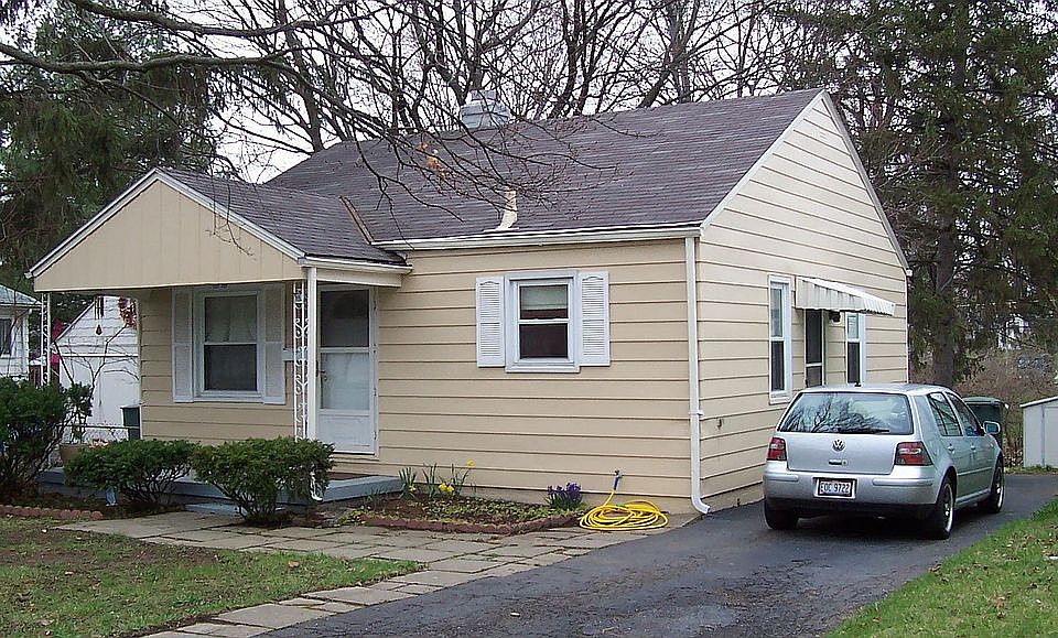 1st image of 46 E Stanton Ave