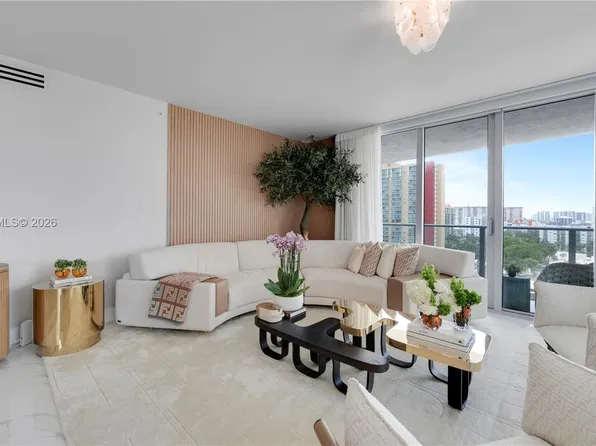 330 Sunny Isles Blvd, Sunny Isles Beach, FL