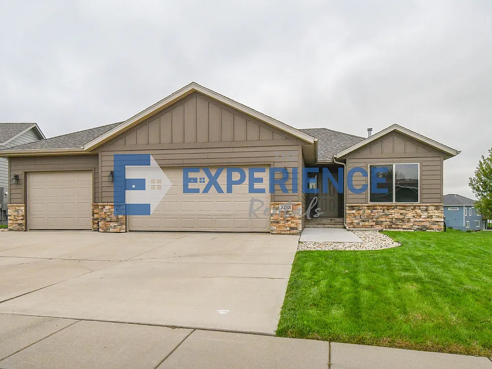 5733 W Bream Ct