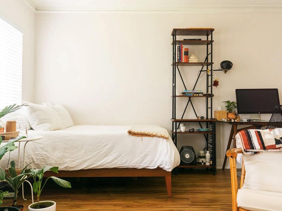 2nd image of 4707 N Figueroa St #6424ce02d